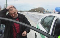 Opel пьяного водителя заглох, подъехав к полиции