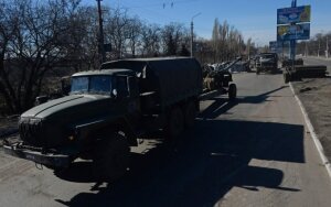 Штаб АТО: Россия перебросила в Украину технику и боевиков