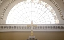 Sekmadienio Evangelija. Šėtonas pririštas prie trumpos grandinės, bet žmogus gali ją pailginti