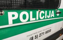 A. Juozapavičiaus gatvėje iš daugiabučio iškrito vaikas