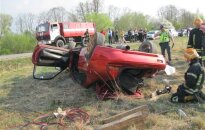 Per avariją iš „Hondos“, liko metalo laužo krūva, vairuotojas žuvo