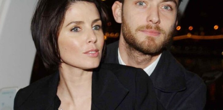 Tiek Jude'as Law su Sadie Frost (nuotr.), tiek jų poros artimi draugai Meg Matthews ir Noelis Gallagheris, dabar yra išsiskyrę.