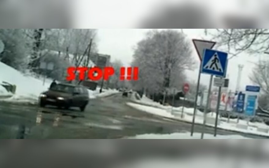 KET pažeidėjas
