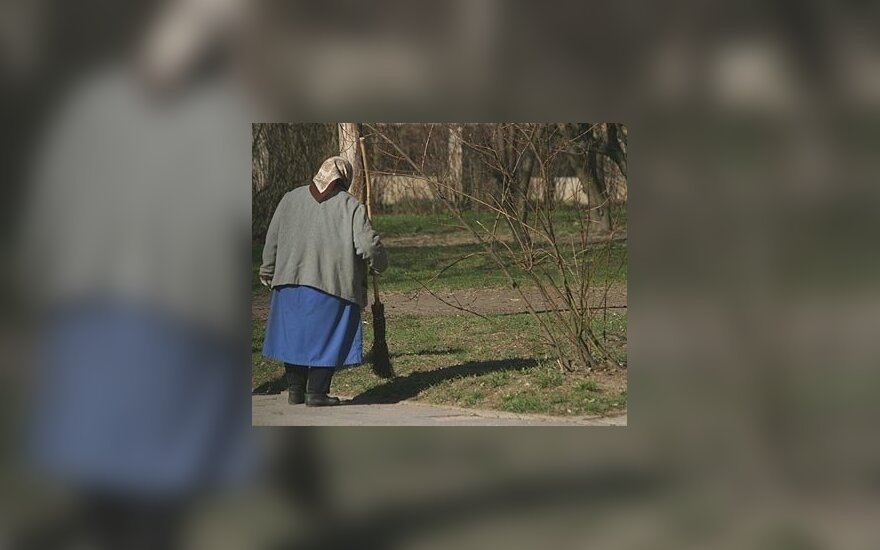 Atlyginimų nemokantis milijonierius: pats gyvenu iš žmonos algos