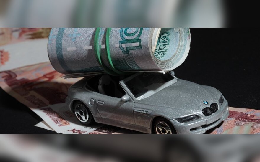 Rusiškajam FTB atlyginimus norima kelti 175 proc.