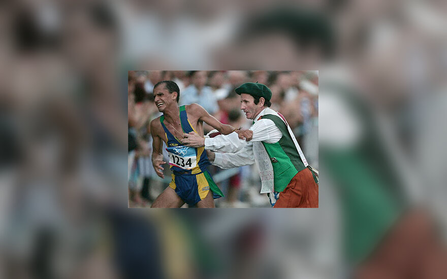 Brazilijos maratonininką užpuolė chuliganas iš D.Britanijos