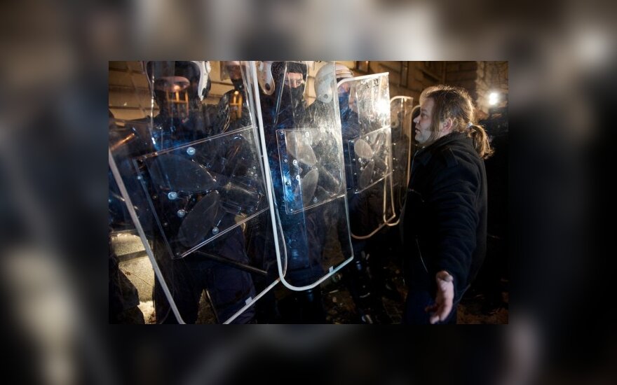Latvijos specialiosios tarnybos prognozuoja socialinį sprogimą