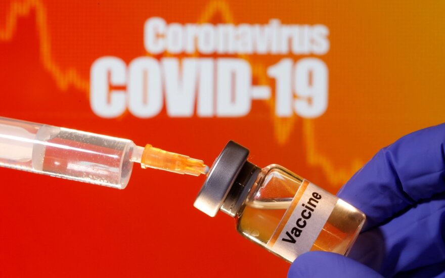 Известные политики призывают сделать вакцину от коронавируса бесплатной