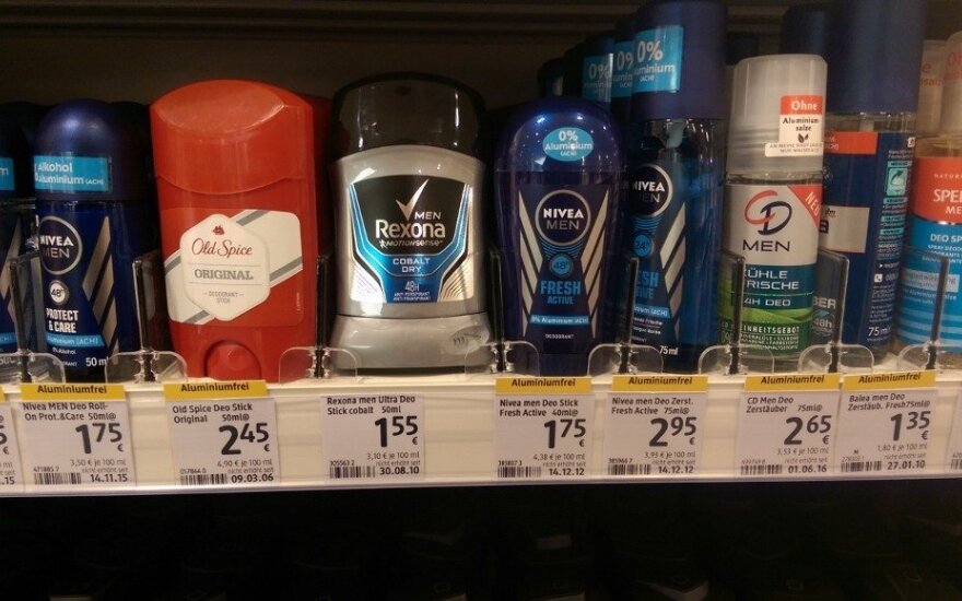 Покупатель возмущен разницей в цене на мужские дезодоранты в Литве и Германии