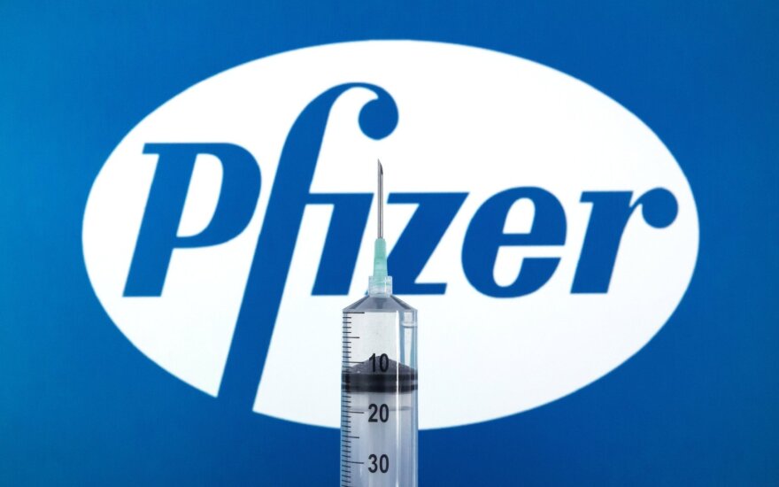 Коронавирус: разработчик вакцины Pfizer обещает нормальную жизнь к следующей зиме