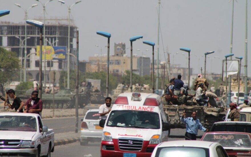 Авиаудары вывели из строя аэропорт столицы Йемена