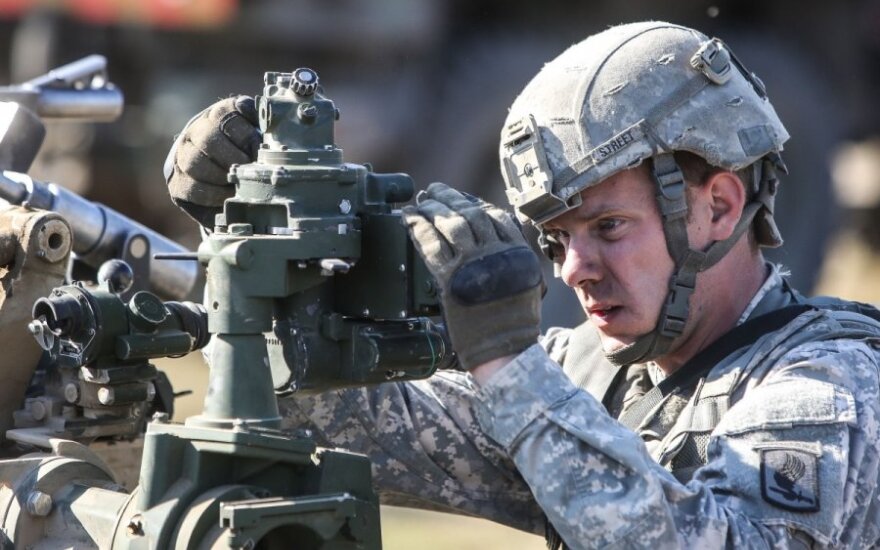Военные США делятся в Эстонии опытом применения бронетехники