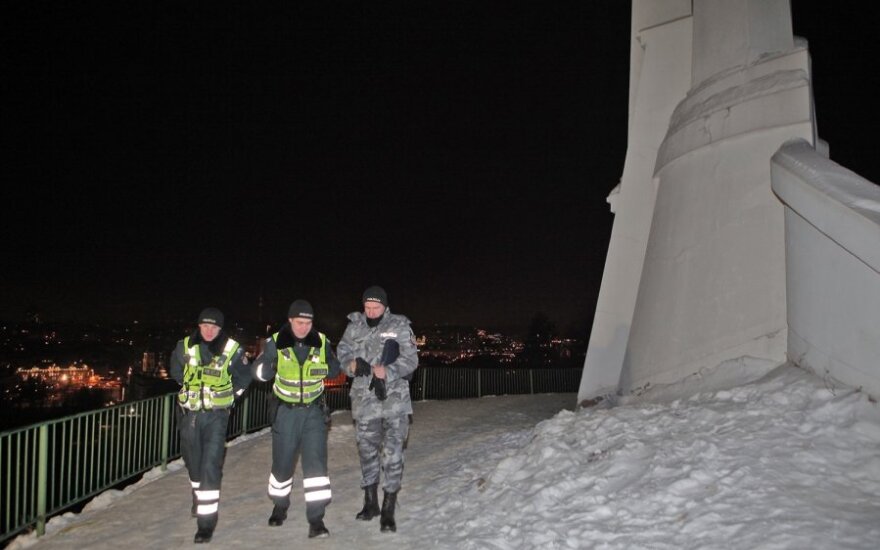В столице на горе Трех крестов "повесили" куклу