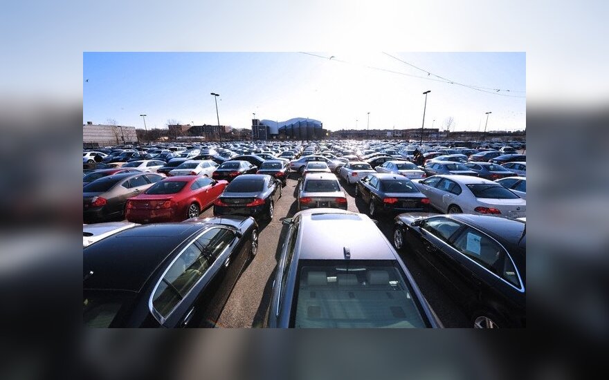 Автолюбителям Беларуси предрекают легкий шок