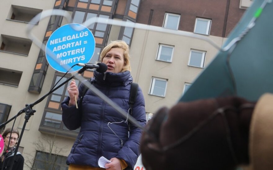 В Вильнюсе прошел митинг против запрета абортов