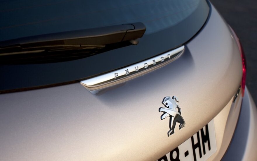 Peugeot планируют бюджетный субкомпактный кроссовер