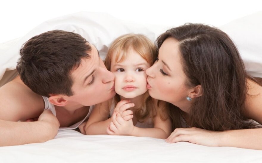 В молдавском законе заменят понятия "отец" и "мать"