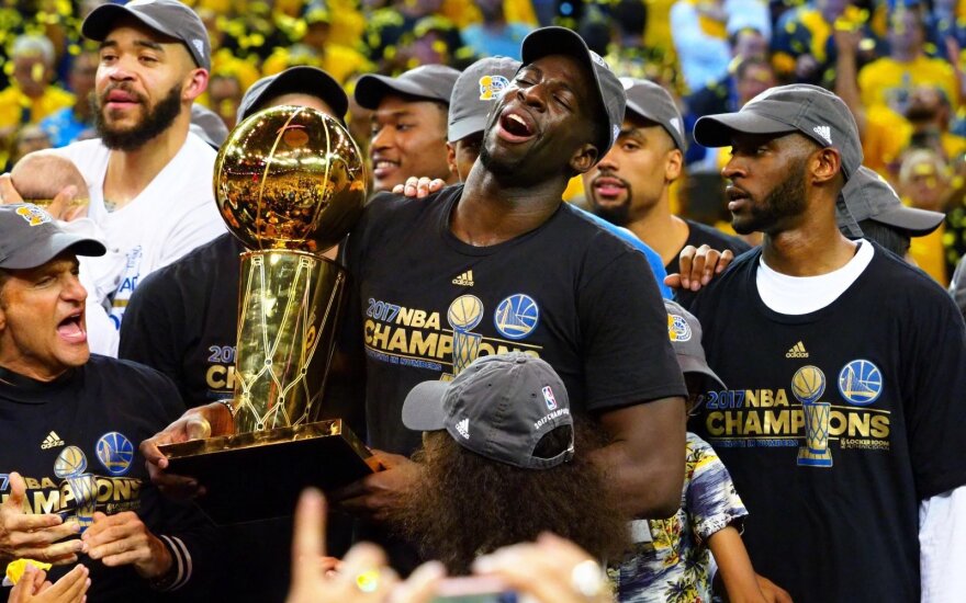"Golden State Warriors" finale įveikė "Cavaliers" ir tapo NBA čempionais