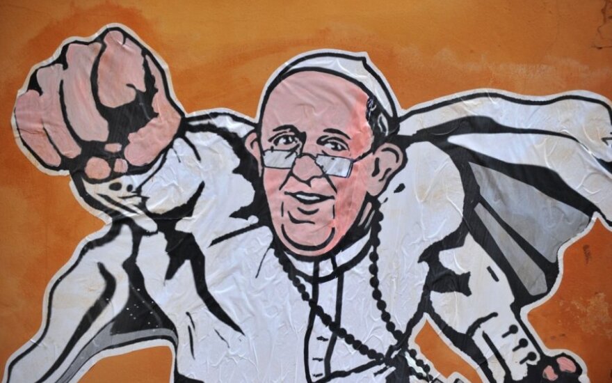 Папа Франциск заявил итальянской газете, что он не супермен