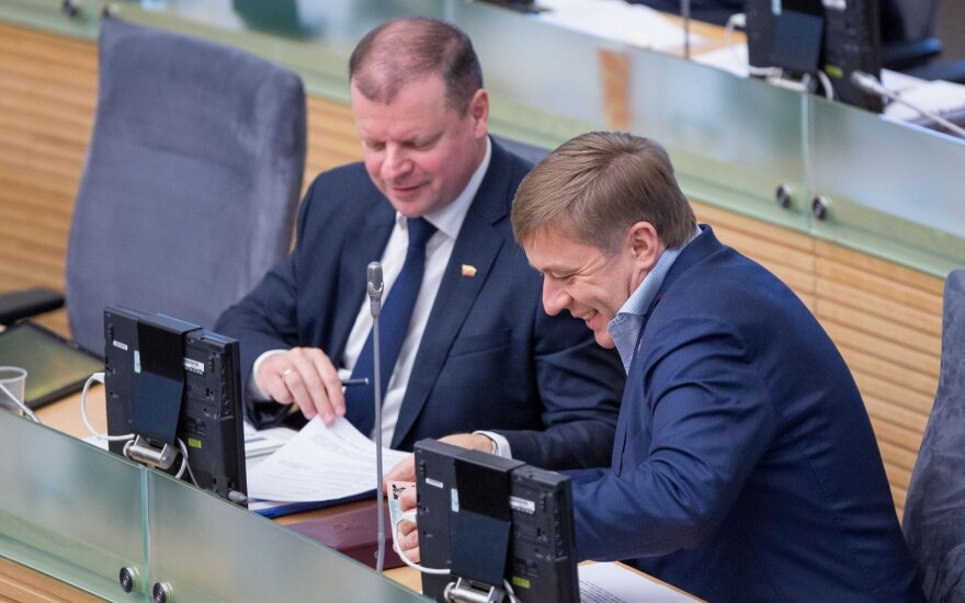 Парламент Литвы утвердил программу правительства