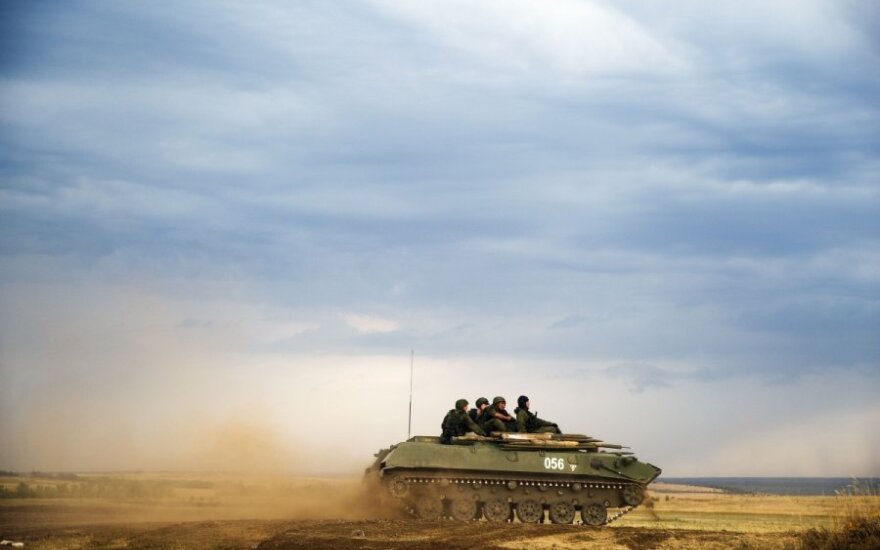 Украина: в Луганской области замечены колонны российской бронетехники