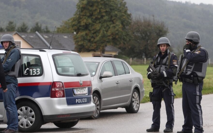 Австрия: убившего четырех человек браконьера обнаружили мертвым