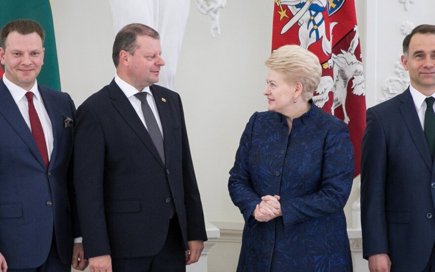 Президент Литвы поблагодарила правительство за совместную работу