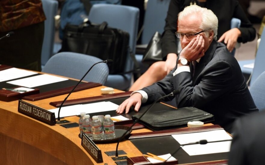 JT Saugumo Tarybos posėdis dėl rezoliucijos dėl lėktuvo katastrofos.  Rusijos ambasadorius Vitalijus Čiurkinas