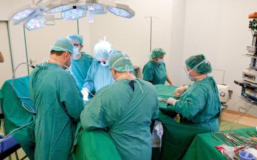 В Каунасской клинике – скандал с трансплантацией печени