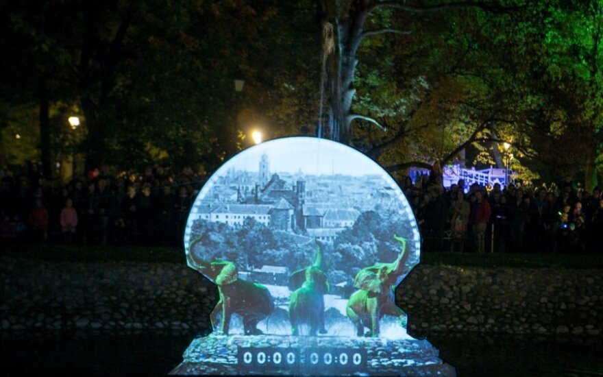 Фестиваль "Вильнюс светит" подарил вильнюсцам необычное зрелище
