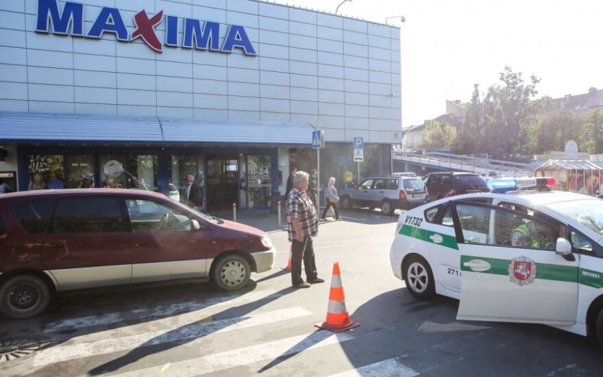 В Вильнюсе на пешеходном переходе автомобиль сбил 14-летнюю школьницу