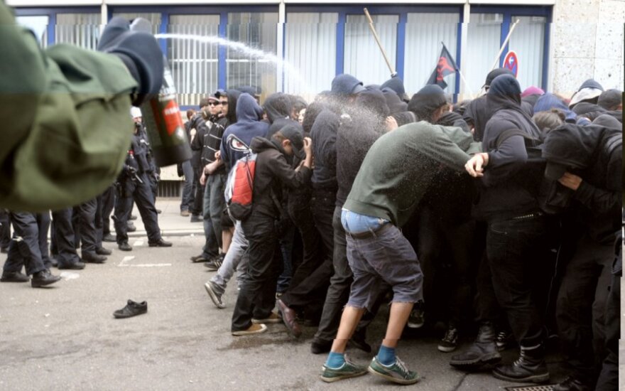 RFN: W Berlinie zostało rannych ponad 30 policjantów