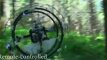 Smūgių nebijantis skraidantis robotas - pasirengęs gelbėjimo operacijoms
