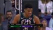 Rezultatyvus Antetokounmpo neišgelbėjo „Bucks“ nuo sensacingo pralaimėjimo Finikse