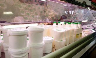 Po antibiotikų: vieni kliaunasi kefyru, vaistininkė rekomenduoja probiotikus