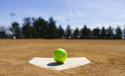 Softbolas Issamiai Delfi Lt