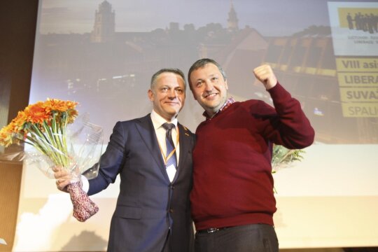 Eligijus Masiulis, Antanas Guoga
