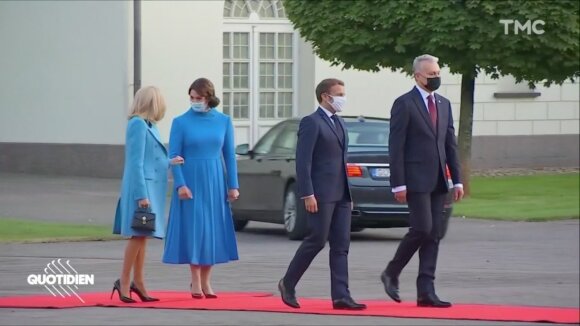 Satirical French TV Show Features Macrono's Visit to Lithuania