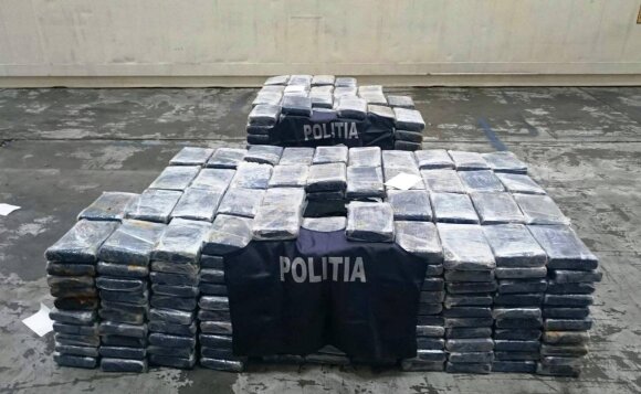 Румынская правоохрана объявила фамилии задержанных за контрабанду кокаина литовцев