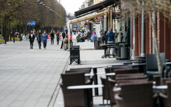 Outdoor cafes have opened in Kaunas