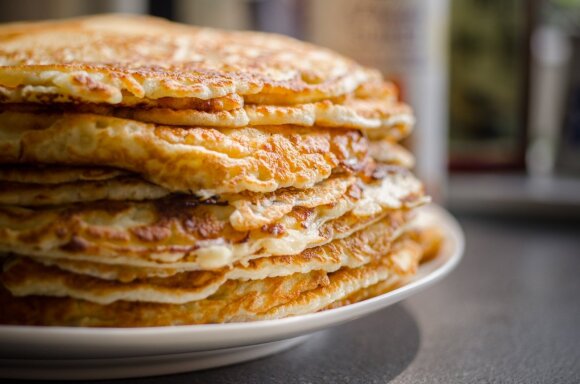 Boiled potato pancakes with vegetables