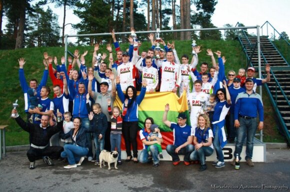 Lietuviai kartingo čempionatą pradėjo Latvijoje