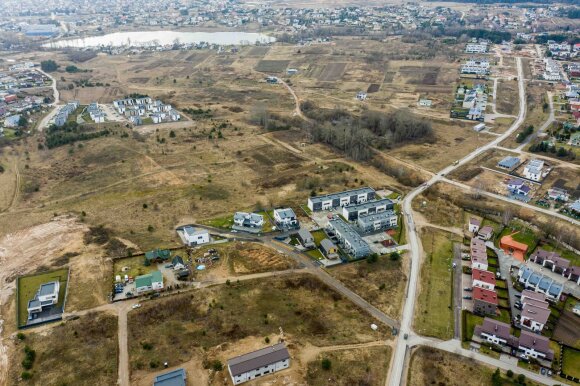 This settlement on the outskirts of Vilnius is one of the hottest objects of conflict: a new service complex will soon appear here.