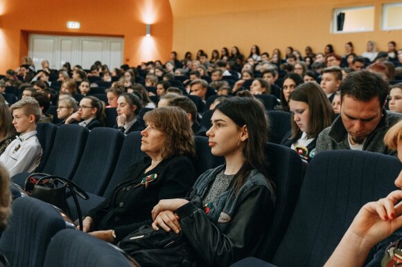 "Висагинас выбрал Кедайняй": как школы в Литве находят общий язык?