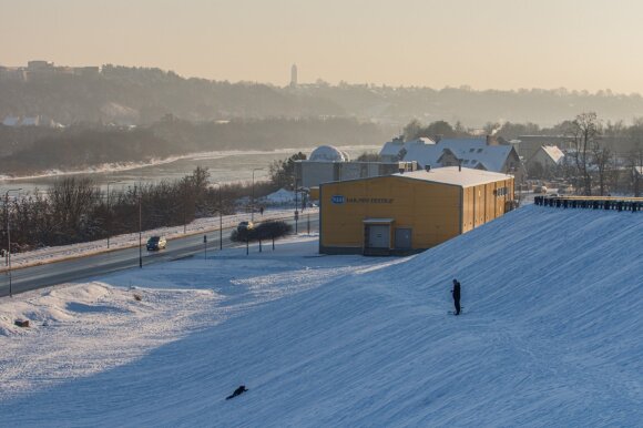 The accumulations of ice cream in Neris, near the Kleboniškis bridge, are alarming: Kaunas residents fear a new flood