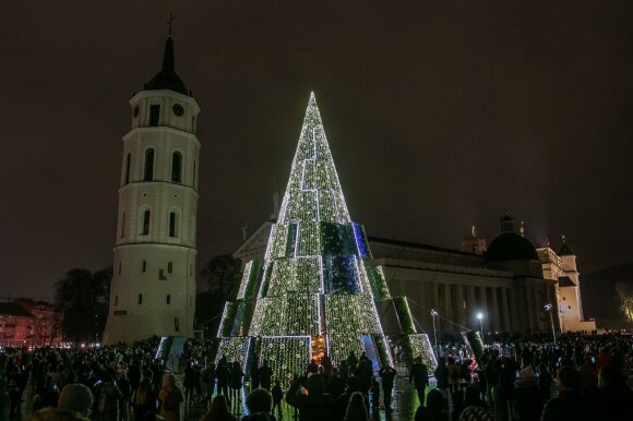 Finally, the capital has an impressive Christmas tree, which will be admired by all of Europe