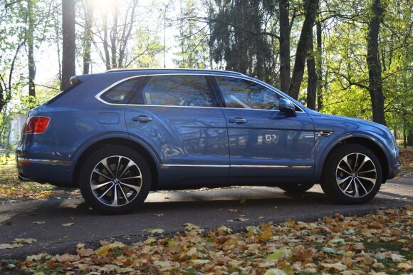 "Bentley Bentayga" gaminamas naudojant tą pačią platformą kaip ir "Audi Q7"