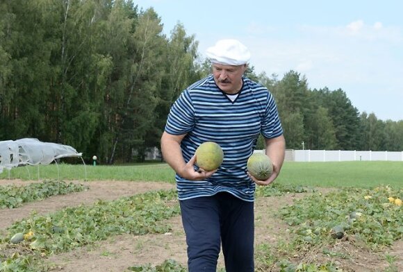 Juokai baigėsi: situacija Baltarusijoje Lukašenką spraudžia į kampą
