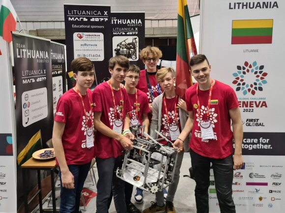 Lithuanians triumphed at the International Robotics Olympiad in Geneva.  Lituanica X team archive photo.