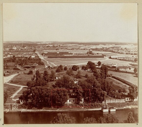 Remains of a tsarist fortress were discovered in the center of the capital